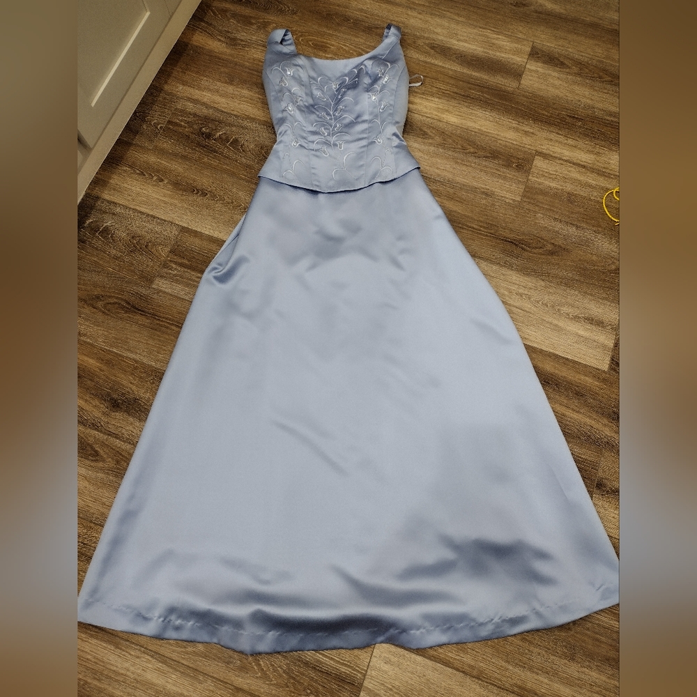Women's Purple Formal Gown Size 4